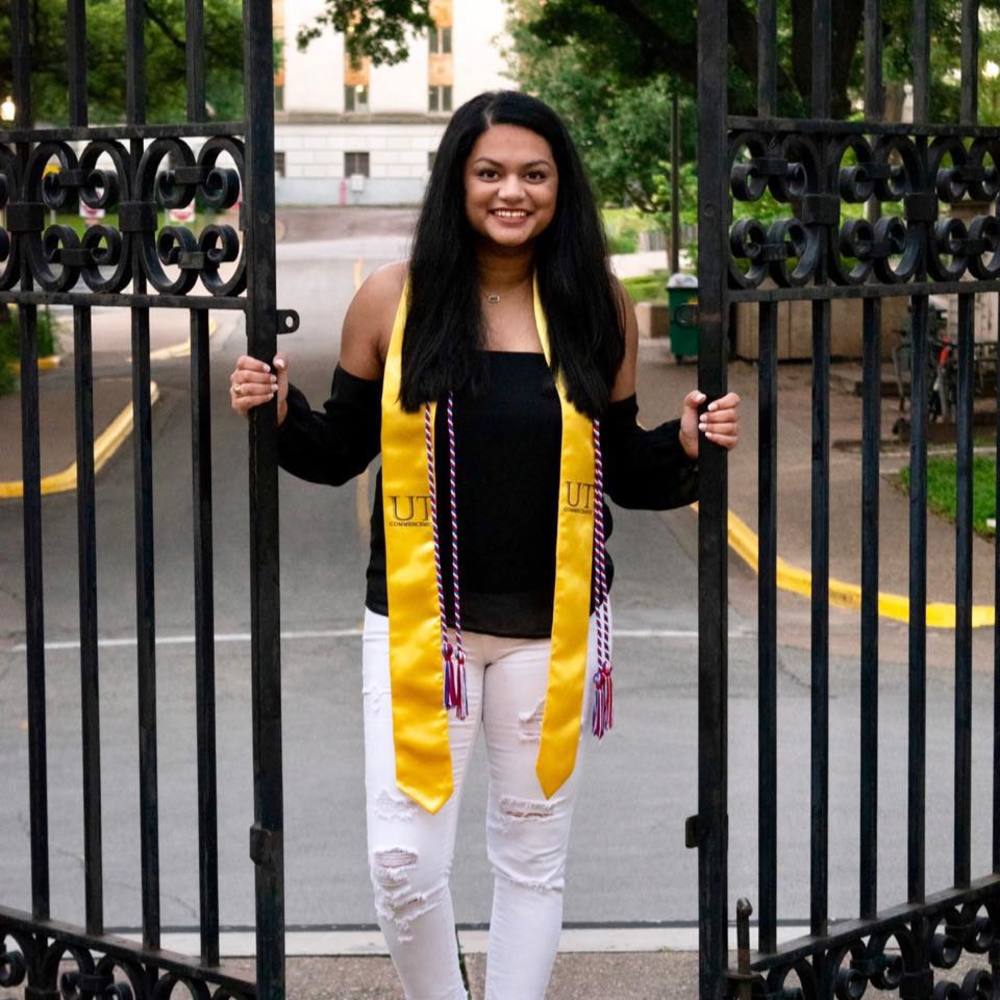 Meet your Posher, Sneha